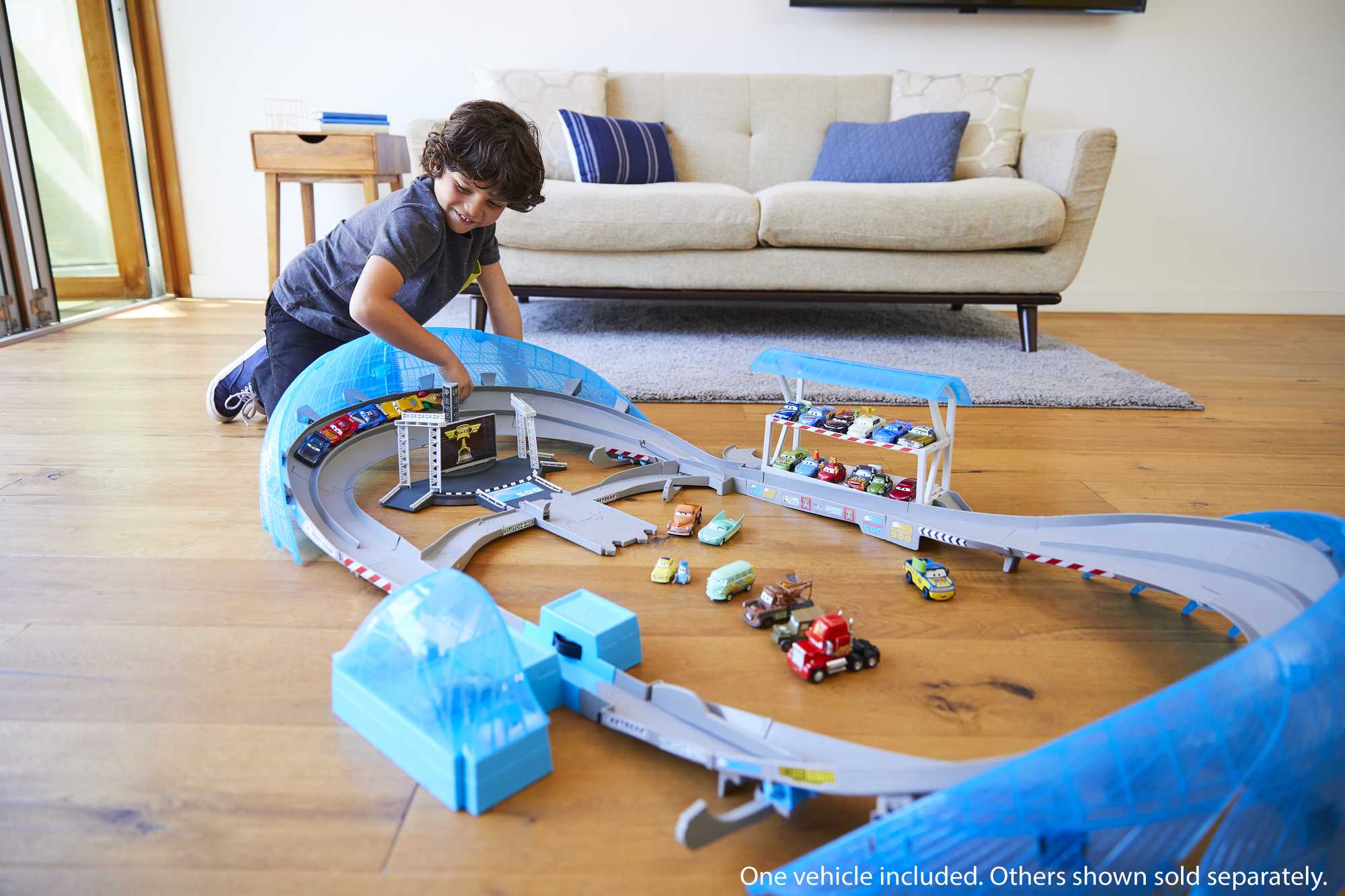 Disney And Pixar Cars Ultimate Florida Speedway Track Set With 1 Car